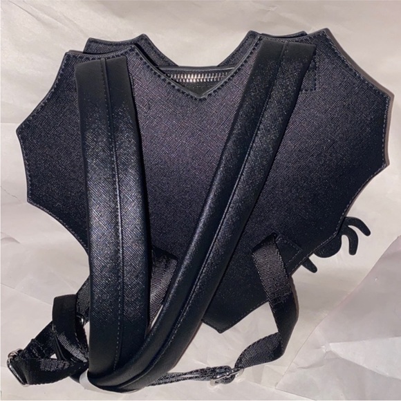 Spider‎ web backpack - Picture 2 of 2